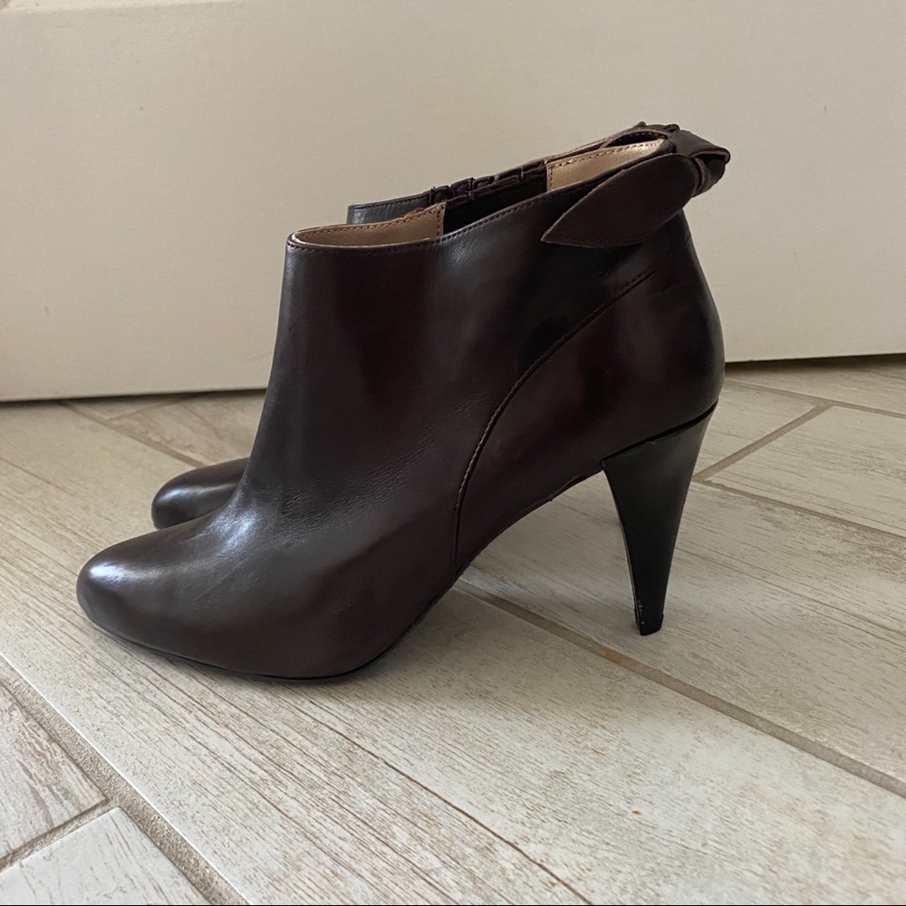 NWOT Adrienne Vittadini Heels Sz 8.5